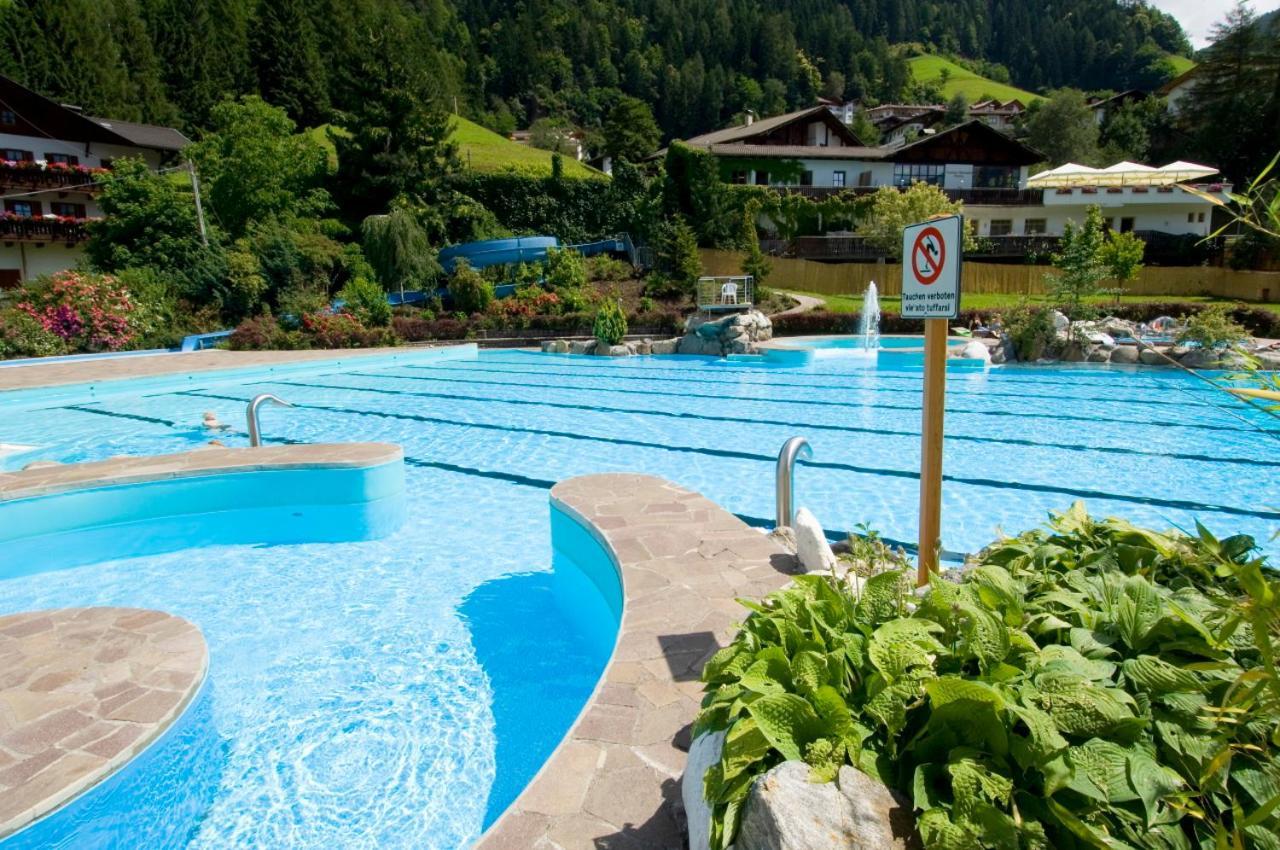 Apartments Hubertus Bei Meran Сан-Леонардо-ин-Пассирия Экстерьер фото
